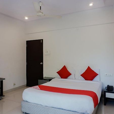 Dreams Holiday Resort Lonavala Ngoại thất bức ảnh